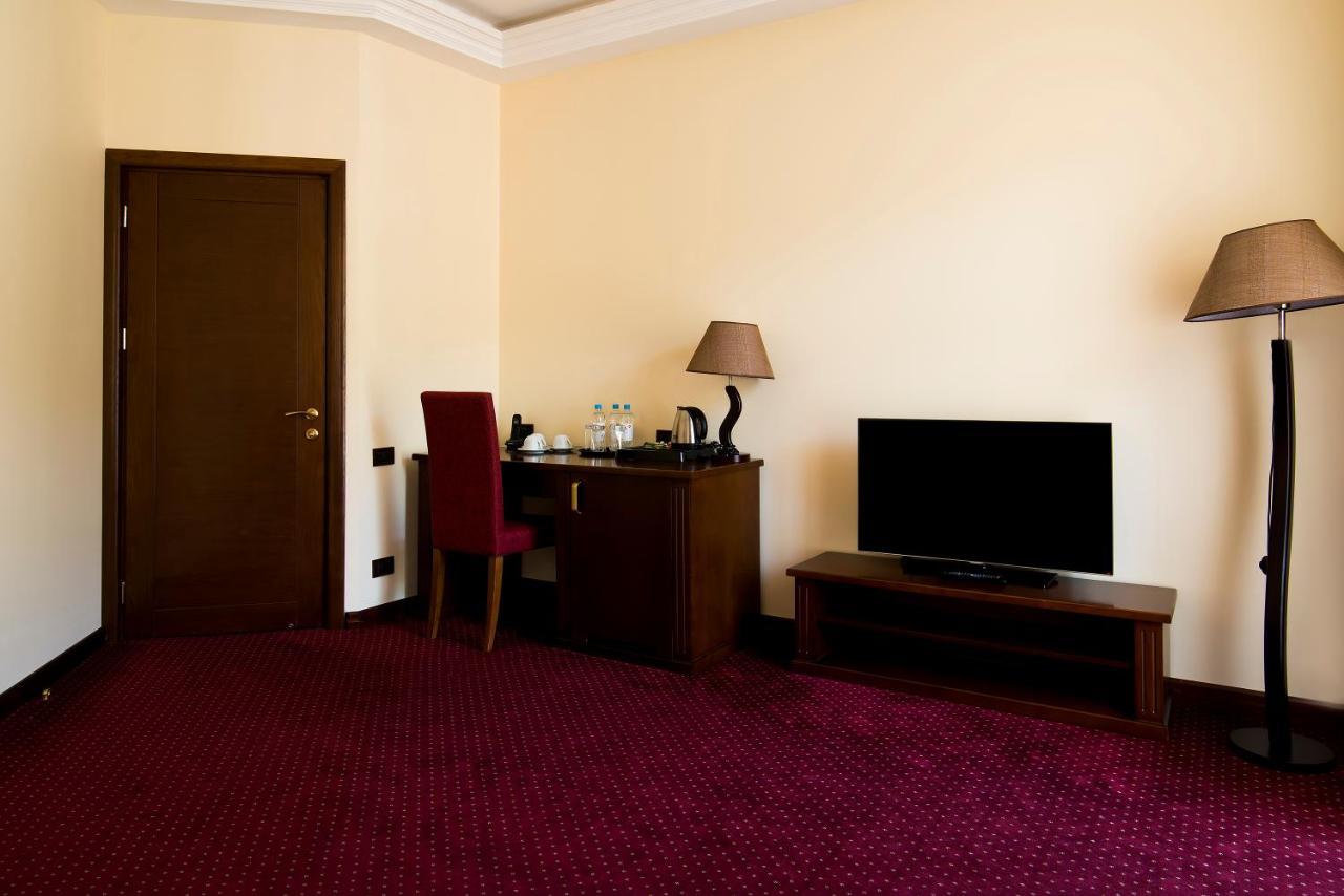 Elegant Hotel & Resort Zaghkadsor Exterior foto